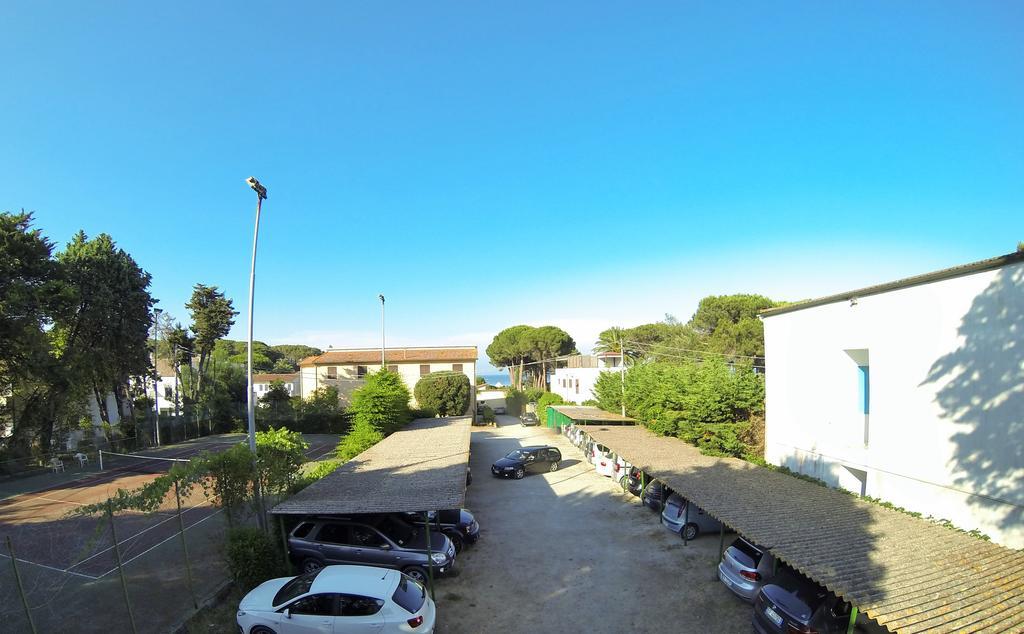 Frank'S Hotel Capoliveri  Exterior photo